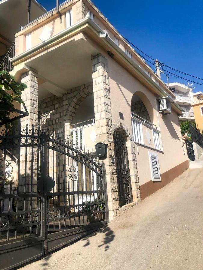 Apartments Moracanin Sutomore Εξωτερικό φωτογραφία